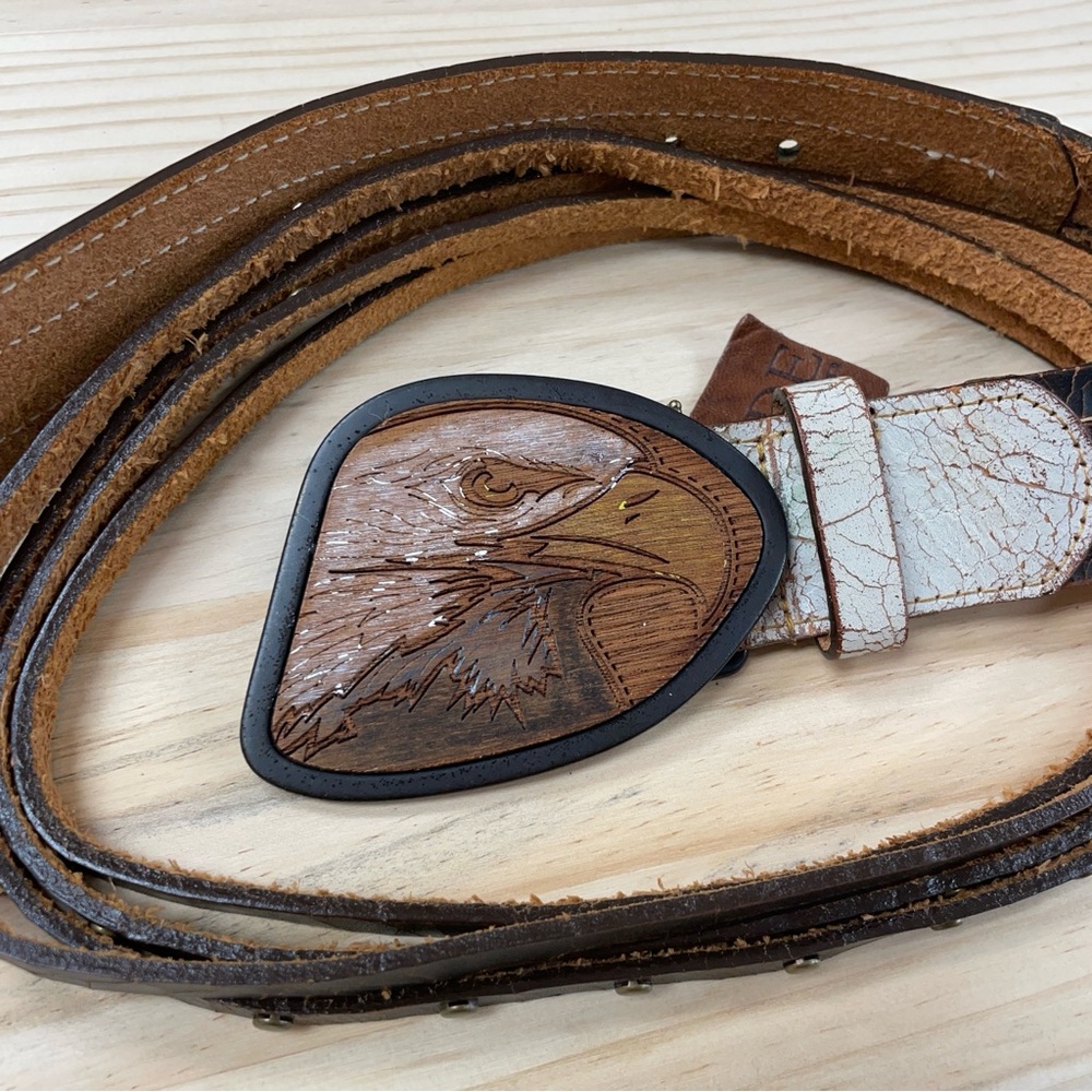 Hyde Collection Brown Leather Belt with Wooden Carved Eagle Buckle